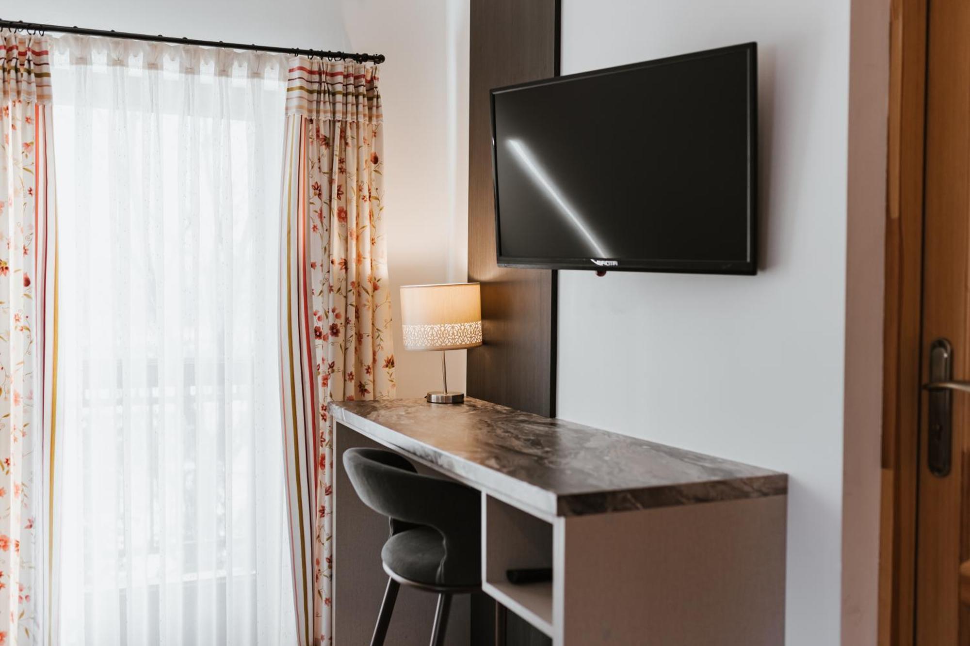 Dom Wypocz Pod Litwinka Apartamenty Białka Tatrzańska Exteriér fotografie